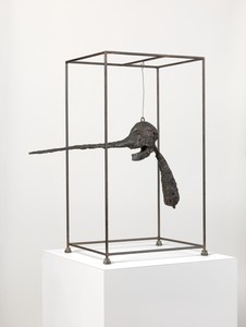 Alberto Giacometti, Le Nez, 1947. Bronze, wire, and steel, 32 × 15 ⅜ × 28 ½ inches (81.3 × 39.1 × 72.4 cm), first cast, not numbered, collection of Samuel and Ronnie Heyman, USA © 2018 Alberto Giacometti Estate/Licensed by VAGA and ARS, New York