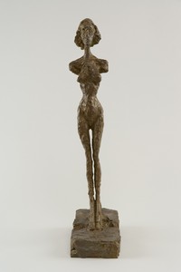 Alberto Giacometti, Annette debout, c. 1954 (cast 1982). Bronze, height: 18 ¾ inches (47.5 cm), AP I/IV, Foundation Alberto et Annette Giacometti, Paris © 2018 Alberto Giacometti Estate/Licensed by VAGA and ARS, New York