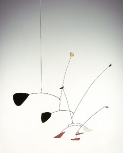 Alexander Calder, Ritou I, 1946. Hanging mobile: painted sheet metal, wire and rod, Height: 32 inches (81.3 cm); Span: 31 inches (78.7 cm) © 2013 Calder Foundation, New York/Artists Right Society (ARS), New York