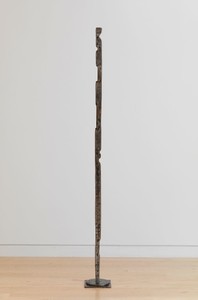 David Smith, Forging IX, 1955. Varnished steel, 72 ½ × 7 ⅝ × 7 ⅝ inches (184.2 × 19.4 × 19.4 cm) Photo by Rob McKeever