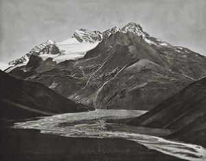 Florian Maier-Aichen, Untitled, 2008. Gelatin silver printing-out paper print, 23 ⅜ × 27 ¼ inches (59.4 × 69.2 cm), edition of 6