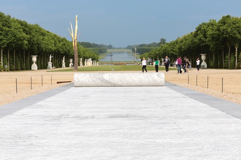 Giuseppe Penone, Sigillo (Seal), 2012 White Carrara marble, overall: 64 feet 11 ½ inches × 13 feet 5 ½ inches × 19 ¾ inches (19.8 m × 4.1 m × 50 cm), installed at Château de Versailles, France, June 11–October 30, 2013© 2019 Artists Rights Society (ARS), New York/ADAGP, Paris. Photo © Archivio Penone