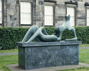 Henry Moore, Reclining Figure: Festival, 1951. Bronze, 41 ¾ × 90 × 29 inches (106 × 228.6 × 73.7 cm), cast d from an edition of 5 + 1 AP, Scottish National Gallery of Modern Art, Edinburgh Reproduced by permission of the Henry Moore Foundation