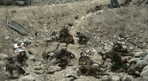 Jeff Wall, Dead Troops Talk (a vision after an ambush of a Red Army patrol, near Moqor, Afghanistan, winter 1986), 1992. Transparency in lightbox, 90 ¼ × 164 ¼ inches (229 × 417 cm) © Jeff Wall