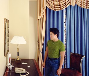 Jeff Wall, Man at a mirror, 2019. Inkjet print, 50 ⅜ × 58 ⅜ inches (128 × 148.2 cm), edition of 4 + 1 AP © Jeff Wall