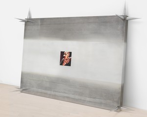 Jordan Wolfson Untitled, 2025. UV print with gloss clear coat, aluminum, and steel hardware, 56 × 88 × 11 ⅛ inches (142.2 × 223.5 × 28.1 cm), edition of 1 + 1 AP © Jordan Wolfson. Photo: Maris Hutchinson