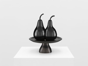 Julie Curtiss Pair, 2025. Dried gourds, wood, and lacquer, 10 ½ × 10 ½ × 12 ⅜ inches (26.5 × 26.5 × 31.5 cm) © Julie Curtiss. Photo: Frankie Tyska