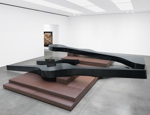 Michael Heizer, Altar 3, 2015. Weathering steel, coated with polyurethane, 5 feet ¼ inch × 30 feet × 31 feet 6 inches (1.6 × 9.1 × 9.6 m) © Michael Heizer. Photo: Rob McKeever