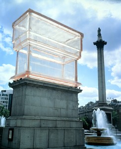 Rachel Whiteread, Monument, 2001. Resin and granite, 354 ⅜ × 200 ⅞ × 94 ½ inches (900 × 510 × 240 cm), installed in Trafalgar Square, London © Rachel Whiteread