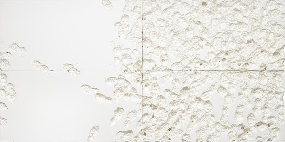 Rudolf Stingel, Untitled, 2000 Styrofoam, 96 × 192 × 4 inches (243.8 × 487.7 × 10.2 cm)© Rudolf Stingel