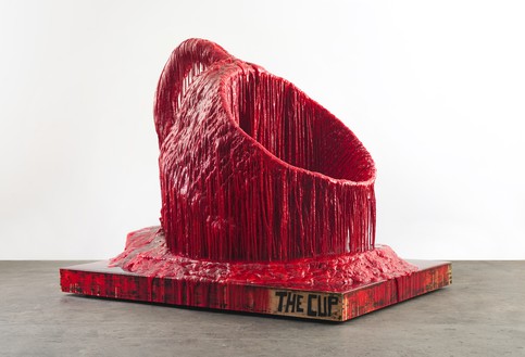 Sterling Ruby, The Cup, 2013 Foam, urethane, wood, and spray paint, 92 × 115 ½ × 88 inches (233.7 × 293.4 × 223.5 cm)© Sterling Ruby