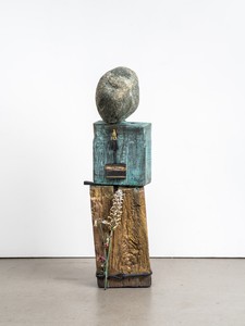 Tatiana Trouvé, Notes on Sculpture, 2022. Patinated and painted bronze, marble, and granite, 38 ⅝ × 11 ⅞ × 15 ¾ inches (98 × 30 × 40 cm) © Tatiana Trouvé. Photo: Florian Kleinefenn