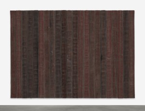 Theaster Gates, A Flag for the Least of Them, 2018. Decommissioned fire hose, 59 ⅞ × 84 ⅝ inches (152 × 215 cm) © Theaster Gates