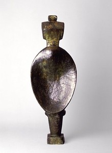 Alberto Giacometti, Spoon Woman, 1926. Bronze, 57 ⅛ × 20 ½ × 9 ⅞ inches (145.1 × 52.1 × 25.1 cm)