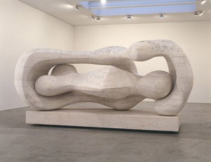 Henry Moore, Reclining Connected Forms, 1969–74. Roman travertine marble, 122 × 204 × 93 ½ inches (309.9 × 518.2 × 237.5 cm)
