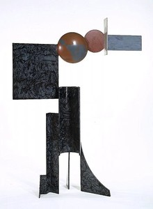 David Smith, Zig V, 1961. Painted steel, 111 × 85 × 44 inches (281.9 × 215.9 × 111.8 cm)
