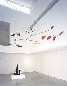 Alexander Calder. Installation view Photo © Douglas M. Parker Studio
