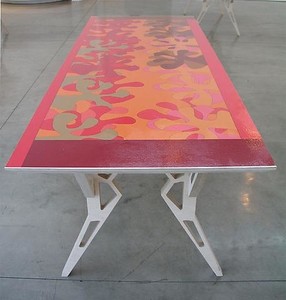 Jorge Pardo, Untitled, 2003. Inkjet on canvas on birch plywood, 33 ¼ × 90 × 34 inches (84.5 × 228.6 × 86.4 cm)