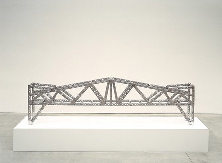 Chris Burden, Antique Bridge, 2003 Stainless steel reproduction Mysto Type I Erector parts, 25 ½ × 91 ¾ × 8 ¾ inches (64.8 × 233 × 22.2 cm), edition of 6© Chris Burden/Licensed by The Chris Burden Estate and Artists Rights Society (ARS), New York. Photo: © Douglas M. Parker Studio