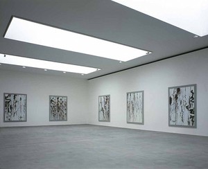 Cy Twombly: Ten Paintings and a Sculpture. Installation view