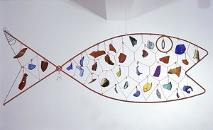 Alexander Calder, Fish, 1952. Hanging mobile of painted steel rod, wire, string, colored glass and metal objects, 15 ½ × 45 ½ inches (39.4 × 115.6 cm)