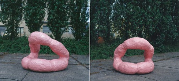 Franz West, Swimmer, 2005 Polyester, 46 ½ × 74 ¾ × 88 ⅝ inches (118.1 × 189.9 × 225.1 cm)