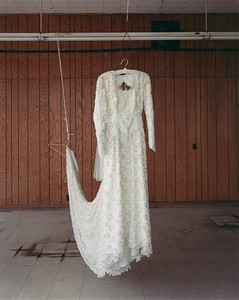 Alec Soth, Wedding dress, 2005. Chromogenic print, 30 × 24 inches (76.2 × 61 cm), 40 × 32 inches (101.6 × 81.3), edition of 10
