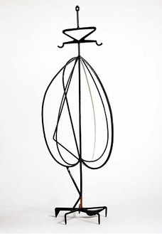 David Smith, Anchorhead, 1952 Painted steel, 76 ¾ × 25 ¾ s 21 ½ inches (194.9 × 65.4 × 54.6 cm)