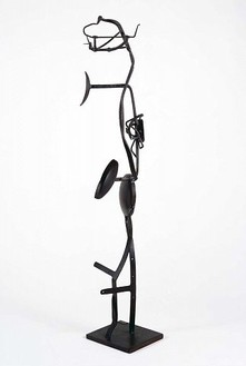 David Smith, Personage of August, 1956 Painted steel, 74 ⅞ × 15 ⅞ × 16 ⅜ inches (190.2 × 40.3 × 41.6 cm)