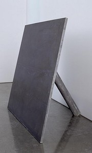Richard Serra, Sign Board, 1969. Lead antimony, 48 × 48 × 31 inches (121.9 × 121.9 × 78.7 cm)
