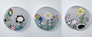 Takashi Murakami, Chit Chat, 2007. Acrylic and platinum leaf on canvas mounted on board, 3 panels: 23 ⅝ inches diameter each (60 cm) © 2007 Takashi Murakami/Kaikai Kiki Co., Ltd. All Rights Reserved