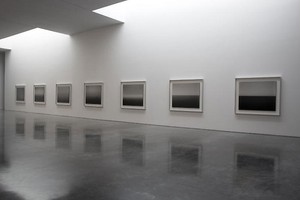 Hiroshi Sugimoto: 7 Days / 7 Nights. Installation view