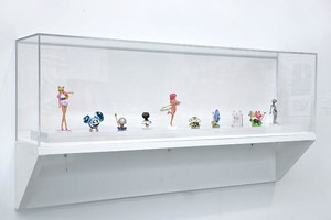 Takashi Murakami, Superflat Museum (LA Edition), 2005. Ten plastic figures with figure assembly kits packaged with gum, brochures and certificates, Dimensions variable