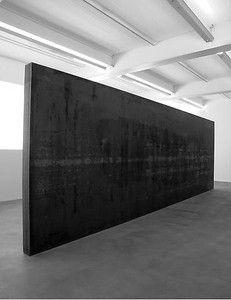 Richard Serra, Fernando Pessoa, 2007–08. Weatherproof steel, 354 ½ × 118 ⅛ × 8 inches (900.4 × 300 × 20.3 cm) Photo by Joshua M. White