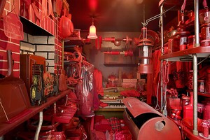 Robert Therrien, No title (red room), 2000–07. Mixed media (approx. 888 red objects housed in a closet with doors), 96 × 77 × 105 inches overall (243.8 × 195.6 × 266.7 cm) Photo by Robert McKeever