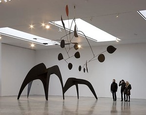 Alexander Calder. Installation view, photo by Rob McKeever