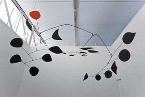 Alexander Calder, Rouge Triomphant (Triumphant Red), 1959–63. Sheet metal, rod, and paint, 110 × 230 × 180 inches (279.4 × 584.2 × 457.2cm)
