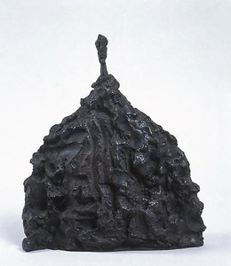 Alberto Giacometti, Buste d’homme, 1956. Bronze, 13 ⅞ × 12 ⅛ × 3 ⅞ inches (35.1 × 30.8 × 9.9 cm), edition of 8 © Succession Alberto Giacometti (Fondation Giacometti + ADAGP), Paris 2010