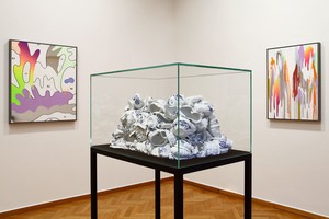 Anselm Reyle: Meissen Debris Acropolis. Installation view, photo by Costas Picadas