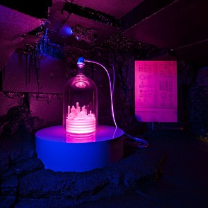 Mike Kelley, Kandor 10B (Exploded Fortress of Solitude), 2011. Mixed media installation, Overall (approx): 9' 6" × 50' × 75' (2.9 × 15.2 × 22.9 m) © Mike Kelley 2011, photo by Fredrik Nilsen