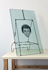 Robert Therrien, No title (Joyce frame), 2011. Glass, metal, printed image on acetate, 45 × 28 × 24 inches (114.3 × 71.1 × 61 cm) © Robert Therrien, photo by Josh White