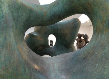 Henry Moore: Late Large Forms, West 21st Street, New York