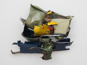 John Chamberlain, Blue Flushing, 1975. Painted and chrome-plated steel, 59 × 63 × 27 inches (149.9 × 160 × 68.6 cm) © Fairweather &amp; Fairweather LTD/Artists Rights Society (ARS), New York