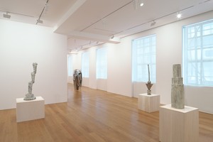 Installation view. Artwork, front left and right: © Cy Twombly Foundation; center back: © 2012 Fairweather &amp; Fairweather LTD/Artists Rights Society (ARS), New York. Photo: Martin Wong