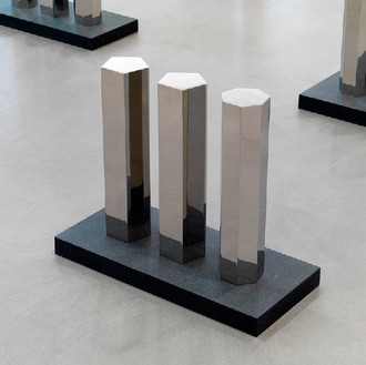 Walter De Maria, 5-7-9 SERIES: Variation 5-5-7, 1992/96 Solid stainless steel on granite, 21 ⅝ × 12 × 26 ¾ inches (55 × 30.5 × 68 cm)Photo by Matteo Piazza