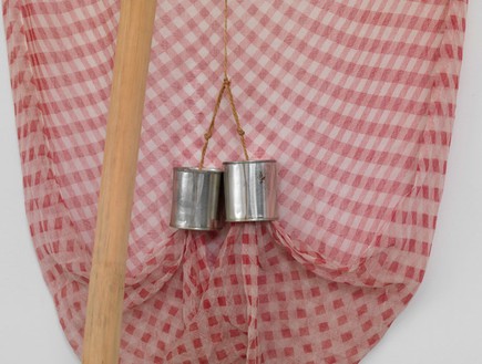 Robert Rauschenberg, Untitled (Jammer), 1975 (detail) Sewn fabric with rattan pole, twine, and tin cans, 100 × 36 × 27 inches (254 × 91.4 × 68.6 cm)© The Robert Rauschenberg Foundation 2013/Licensed by VAGA, New York