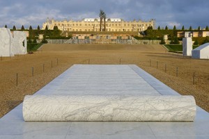 Giuseppe Penone, Sigillo, 2012. White Carrara marble, 19 ⅞ × 779 ½ × 159 7/16 inches (50.5 × 1,980 × 405 cm) © Archivio Penone