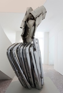 John Chamberlain, EMPIREMICROPHONE, 2009 Painted and chrome-plated steel, 64 ¾ × 34 ¼ × 27 ½ inches (164.5 × 87 × 69.8 cm)© 2014 Fairweather &amp; Fairweather LTD/Artists Rights Society (ARS), New York