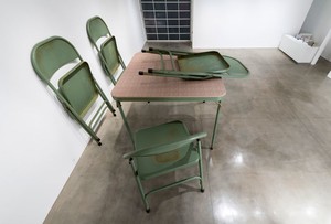 Robert Therrien, No title (Folding table and chairs, green), 2008. Painted metal and fabric, Table: 96 × 120 × 120 inches (243.8 × 304.8 × 304.8 cm); 4 chairs: 104 × 64 × 72 inches each (264.1 × 162.6 × 182.9 cm) Photo by Josh White