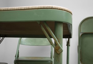 Robert Therrien, No title (Folding table and chairs, green), 2008 (detail). Painted metal and fabric, Table: 96 × 120 × 120 inches (243.8 × 304.8 × 304.8 cm); 4 chairs: 104 × 64 × 72 inches each (264.1 × 162.6 × 182.9 cm) Photo by Josh White